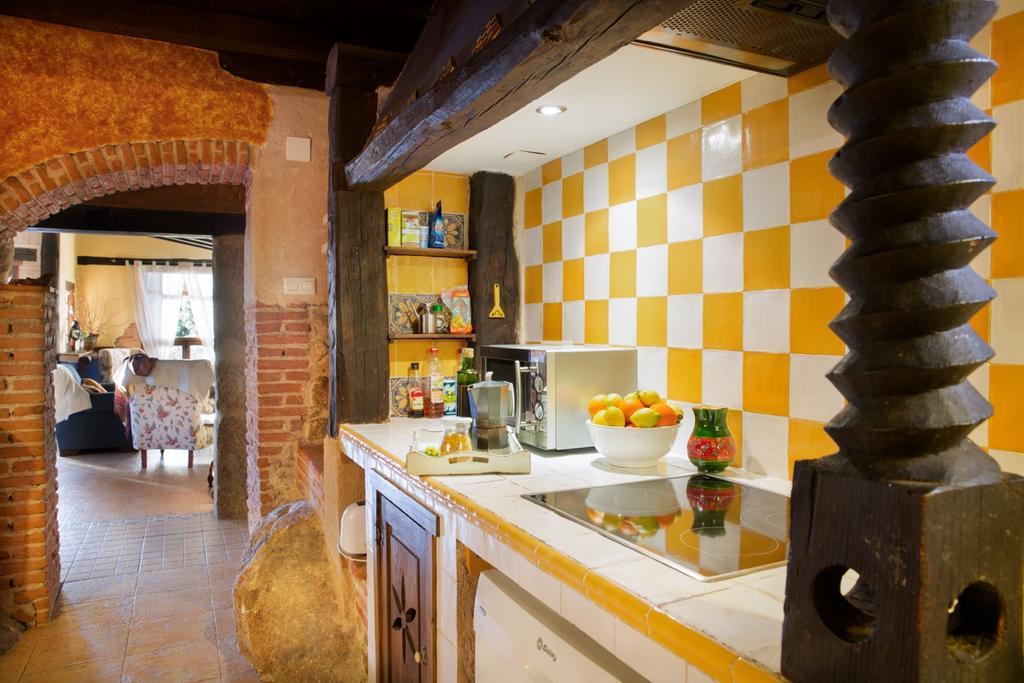 Casa Rural La Casa Del Bosque Наваконсехо Екстер'єр фото